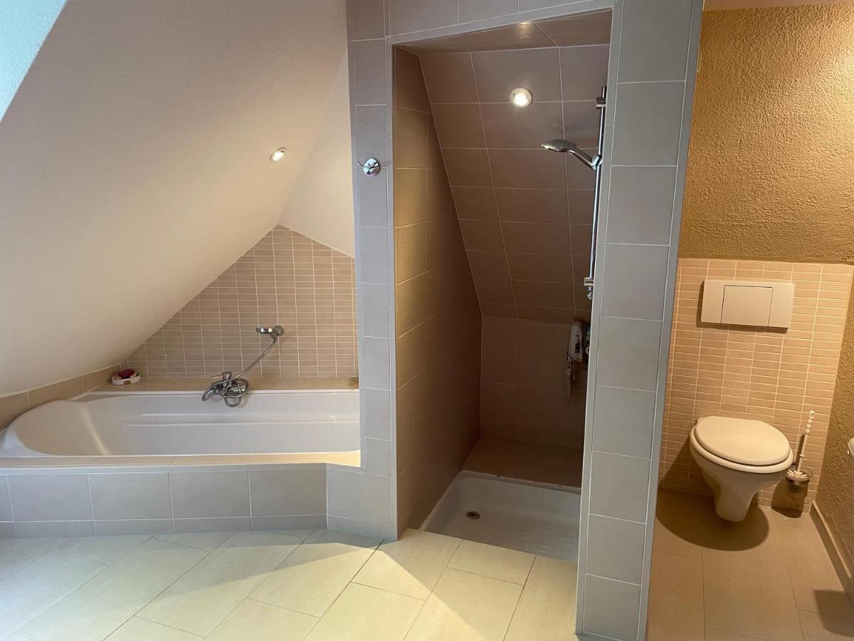 Apartamento Charlie Cheb Exterior foto