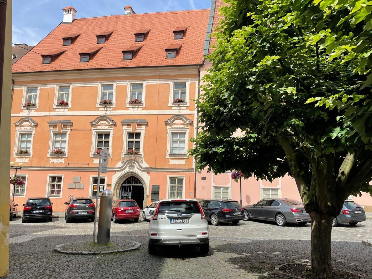 Apartamento Charlie Cheb Exterior foto